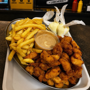 imagem do produto Iscas de frango à milanesa M