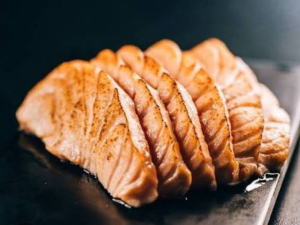 imagem do produto Sashimi de Salmão Maçaricado  10 Unidades