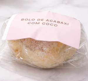 imagem do produto Bolo gelado de coco com abacaxi
