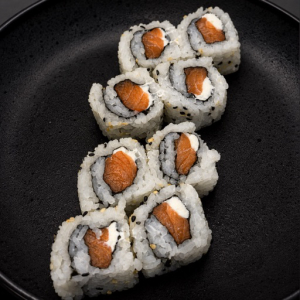 imagem do produto Shake Uramaki – 8 Unidades