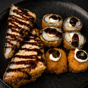 imagem do produto Temaki + Hot roll (Grelhado)