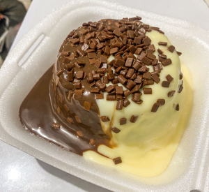 imagem do produto Bolo Dois Amores - Brigadeiro de Chocolate Nobre + Brigadeiro de Ninho
