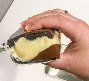 imagem do produto Brownie Recheado Brigadeiro Ninho c/ Nutella - 150g