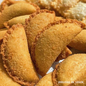 imagem do produto Mini risoles 10 und por 20 reais