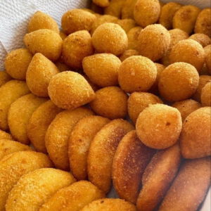 imagem do produto 100 salgados para festas 