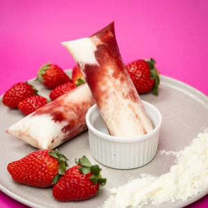 imagem do produto Geladinho gourmet ninho com morango