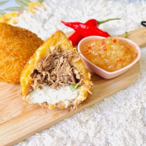 imagem do produto Coxinha de costela com requeijão!