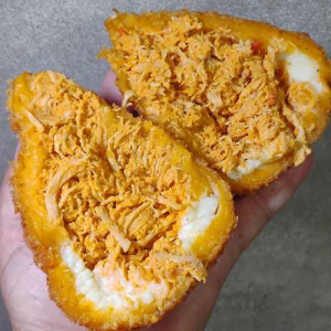 imagem do produto Big Coxona  De Frango Com Catupiry. É UMA REFEIÇÃO..
