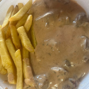 imagem do produto Strogonoff de carne na lenha 