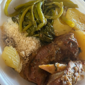 imagem do produto Costela com batata e agrião na lenha 