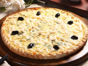 imagem do produto Pizza Grande 5 Queijos ( 8 Fatias )