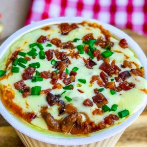 imagem do produto Batata recheada de linguiça 