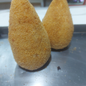 imagem do produto Coxinha media porção 5 unidades 