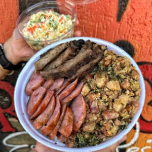 imagem do produto Tropeiro com bife e linguiça