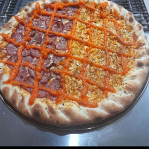 imagem do produto pizza media frango cremoso