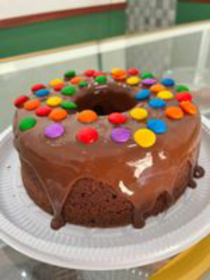 imagem do produto Bolo de Chocolate com Brigadeiro e MM´s