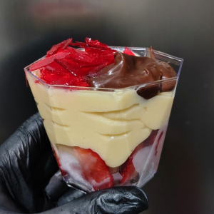 imagem do produto Cravejado no copo $16