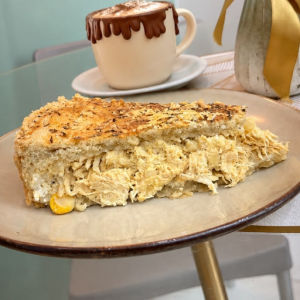 imagem do produto Fatia de Torta de Frango Cremosa