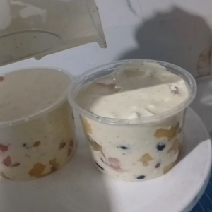 imagem do produto Salada de frutas gourmet com musse de maracujá e musse de ninho