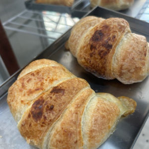 imagem do produto Croissants de quatro queijos