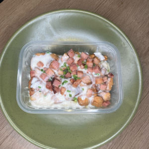 imagem do produto Spaghetti com iscas de frango, molho branco e bacon - 350g