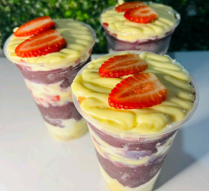 imagem do produto Copo açaí Ninho com morango