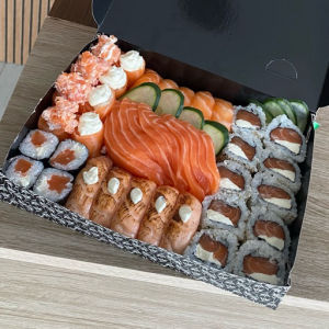 imagem do produto COMBO SALMÃO LOVE (42peças)