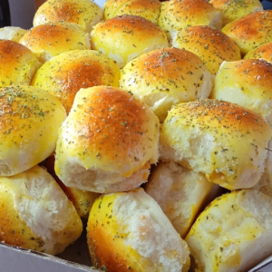 imagem do produto Kit 6 mini pãozinho recheado