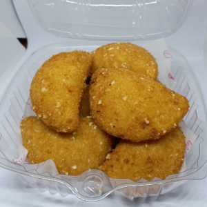 imagem do produto Kit 8 mini risoles