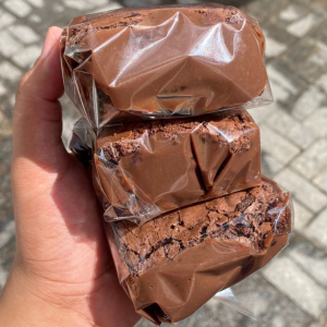 imagem do produto Brownie recheado com Brigadeiro 50% cacau