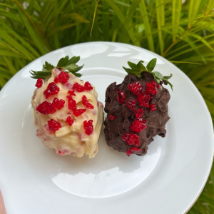 imagem do produto Morango cravejado chocolate AO LEITE