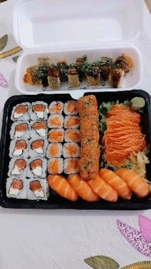 imagem do produto Monstro Salmao - 40 Pçs especial,+10 Hot Tradicional