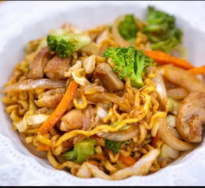 imagem do produto Yakissoba de frango +um Guaraná 200ml
