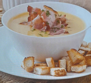 imagem do produto Caldo de macaxeira com Calabresa e bacon
