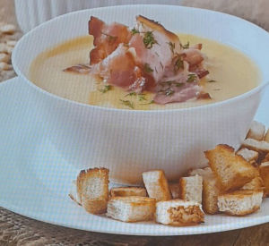 imagem do produto Caldo de macaxeira com Calabresa e bacon 350ml