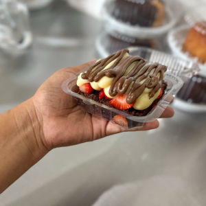 imagem do produto Afogadinho de brownie de morango com nutella