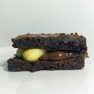 imagem do produto BROWNIE DE DUAS PAIXÕES