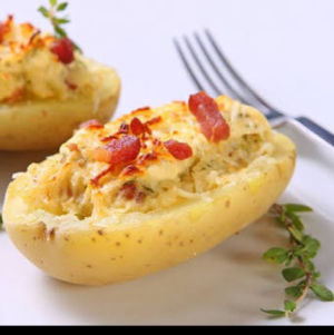 imagem do produto BATATA RECHEADA DE FRANGO E QUEIJO