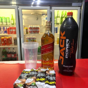 imagem do produto Red Label Com Energético 2 Litros