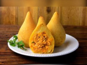 imagem do produto Coxinha de Frango (Massa de Mandioca) + Coca-Cola 350ml