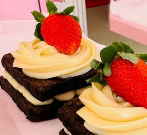imagem do produto Brownie Ninho/morango