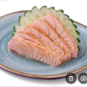 imagem do produto Sashimis de salmao flambado