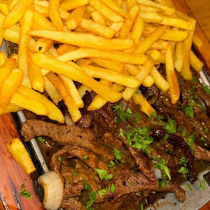imagem do produto FILÉ MIGNON COM FRITAS