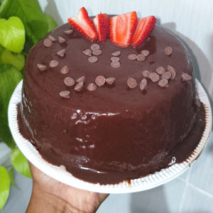 imagem do produto Bolo de Chocolate com Morangos