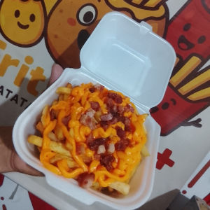 imagem do produto Batata P com cheddar e bacon 