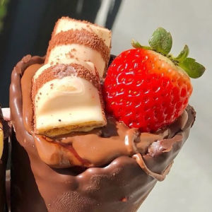 imagem do produto Cascone Nutella e morango
