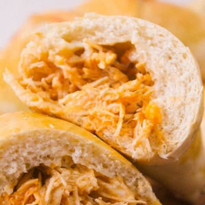 imagem do produto Pão com frango cremoso 