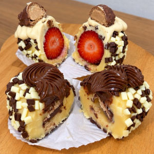 imagem do produto Brigadeirão Kinder Bueno (sem morango)