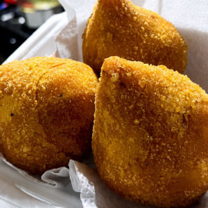 imagem do produto Coxinha Frango C/queijo