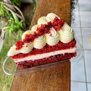 imagem do produto Encanto Doce 🍓 Fatia Red Velvet Creme de ninho